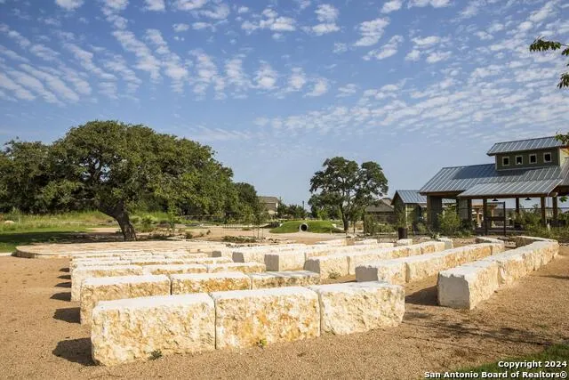 8238 CHALK TRCE Schertz, TX 78154