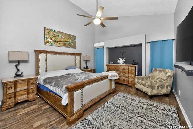13830 BROOK HOLLOW BLVD San Antonio, TX 78232