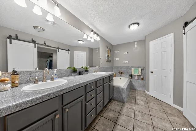 13830 BROOK HOLLOW BLVD San Antonio, TX 78232