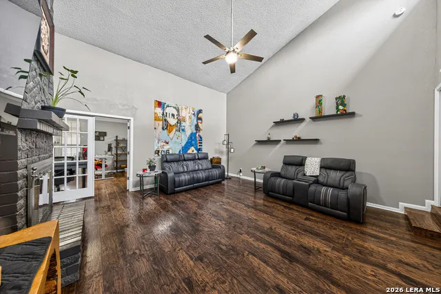13830 BROOK HOLLOW BLVD San Antonio, TX 78232