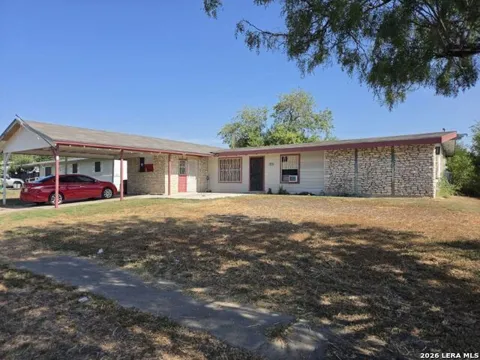 6223 CEDAR VALLEY DR