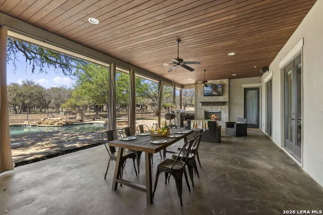 8518 Wild Trace Garden Ridge, TX 78266