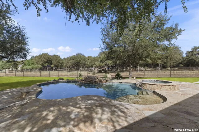 8518 Wild Trace Garden Ridge, TX 78266