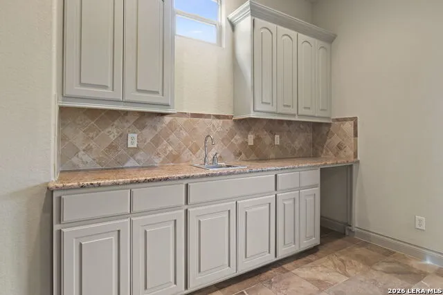 8518 Wild Trace Garden Ridge, TX 78266