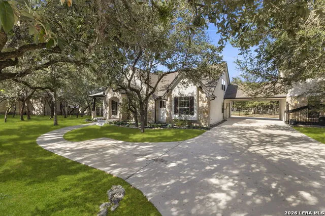 8518 Wild Trace Garden Ridge, TX 78266