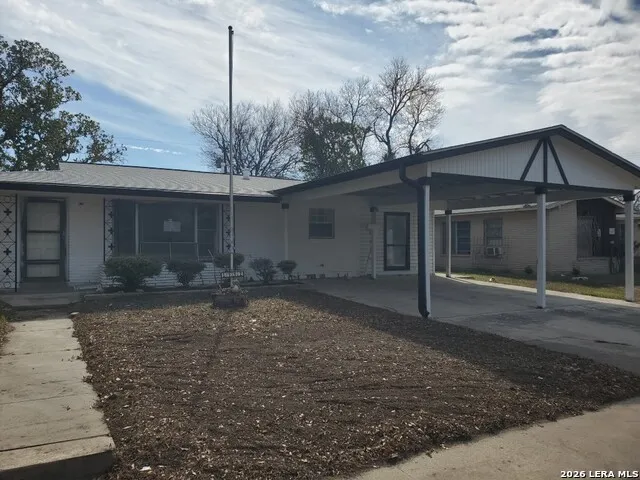 1742 Kendalia Ave San Antonio, TX 78224