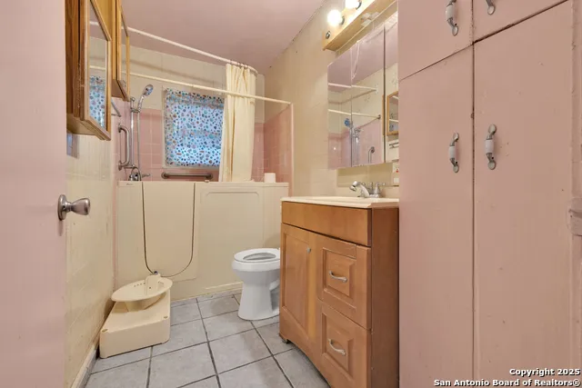 254 Banbridge Ave. San Antonio, TX 78223