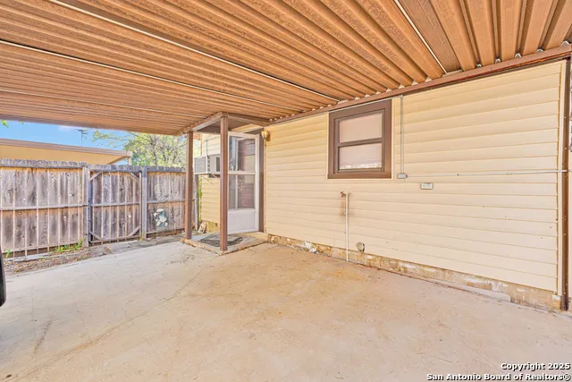254 Banbridge Ave. San Antonio, TX 78223