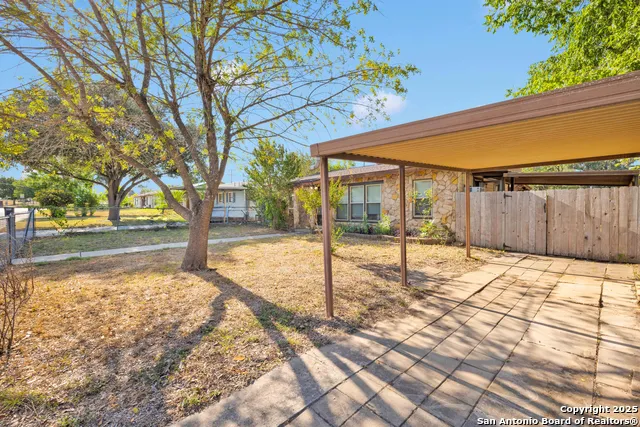 254 Banbridge Ave. San Antonio, TX 78223