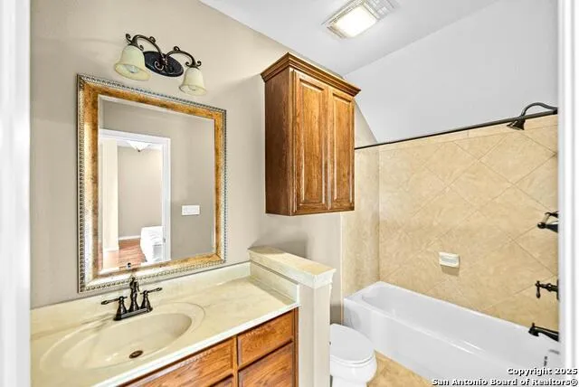 103 Cranbrook Court Ingram, TX 78025