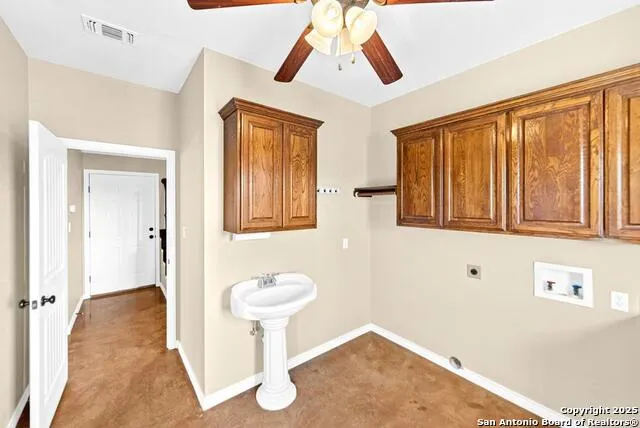 103 Cranbrook Court Ingram, TX 78025