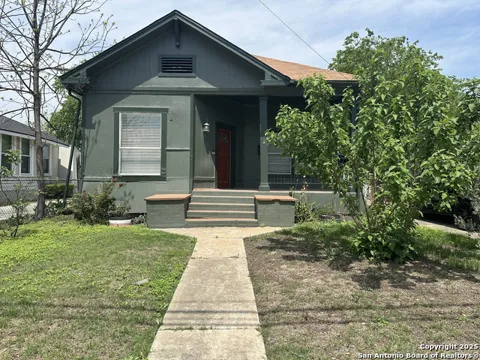 311 E ASHBY PL