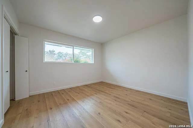 355 Donella Hollywood Park, TX 78232