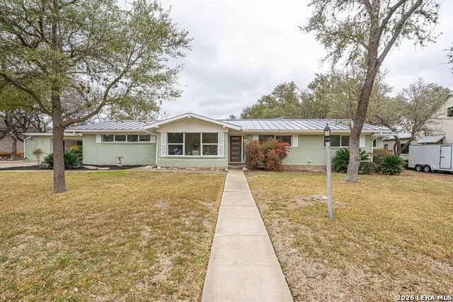 355 Donella Hollywood Park, TX 78232