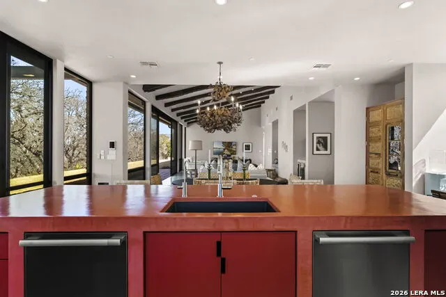 115 Seale Hill Comfort, TX 78013