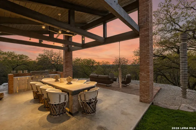 115 Seale Hill Comfort, TX 78013