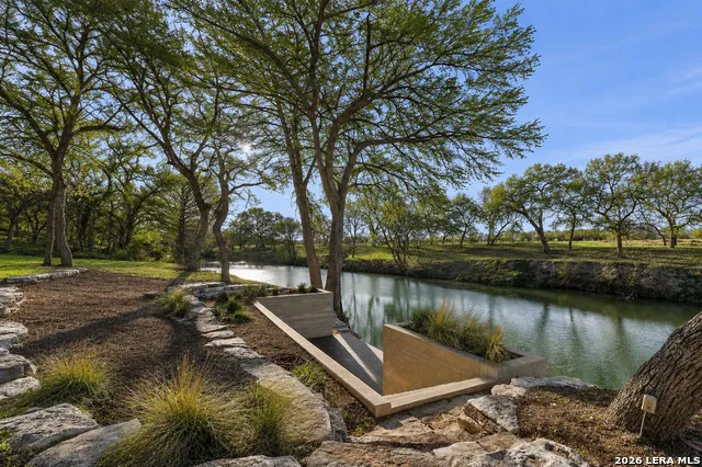 115 Seale Hill Comfort, TX 78013