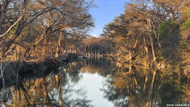 115 Seale Hill Comfort, TX 78013