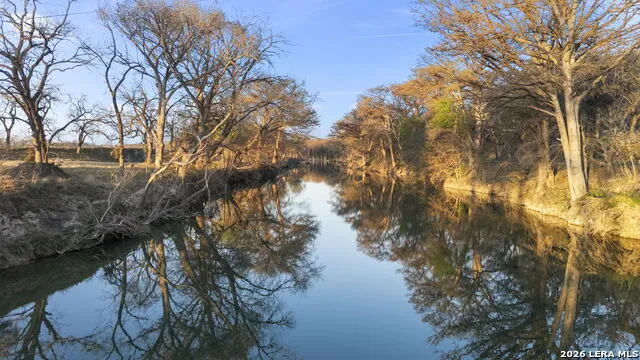 115 Seale Hill Comfort, TX 78013