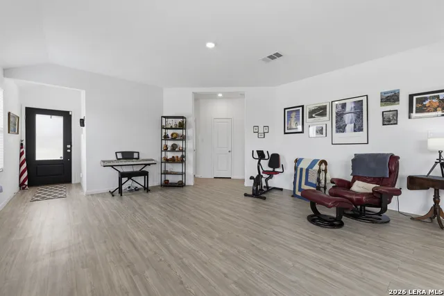 5793 Companion Loop Bulverde, TX 78163