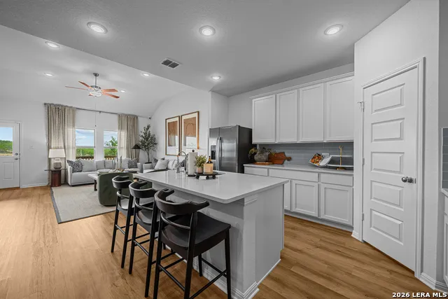 6224 Medina Oasis San Antonio, TX 78245