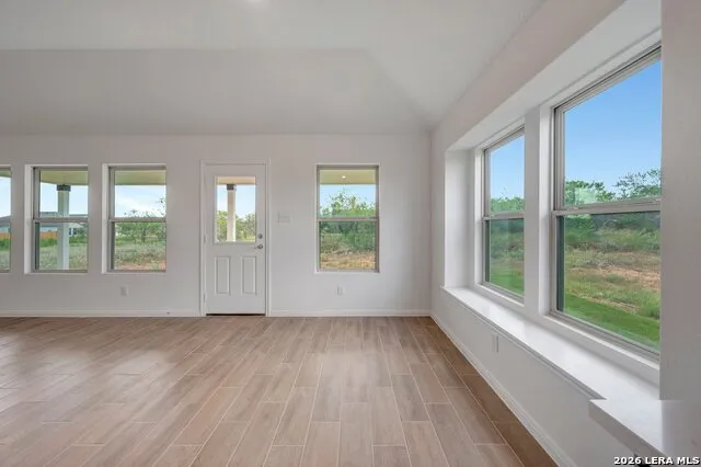 132 Greeley Drive Floresville, TX 78114