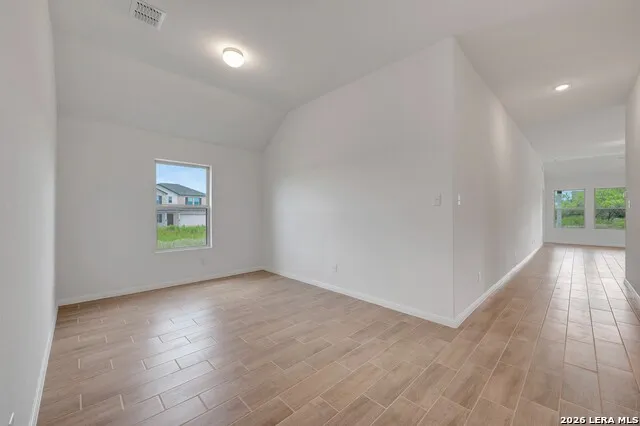 132 Greeley Drive Floresville, TX 78114