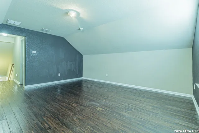24760 BUCK CRK San Antonio, TX 78255