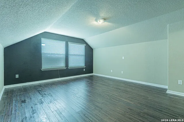 24760 BUCK CRK San Antonio, TX 78255