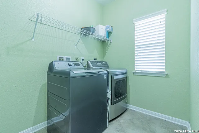 24760 BUCK CRK San Antonio, TX 78255