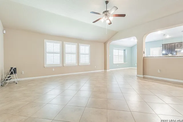 24760 BUCK CRK San Antonio, TX 78255