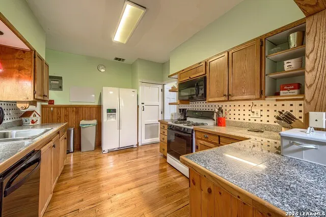 281 W Mariposa San Antonio, TX 78212