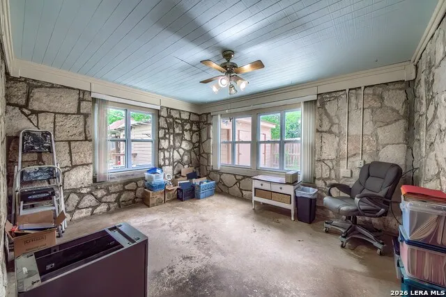 281 W Mariposa San Antonio, TX 78212