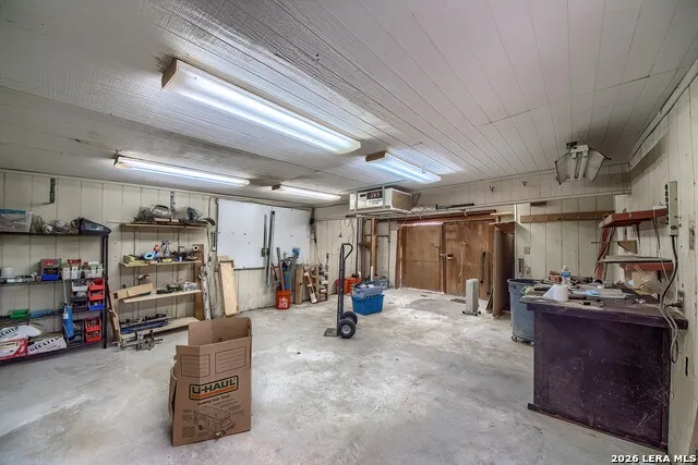 281 W Mariposa San Antonio, TX 78212