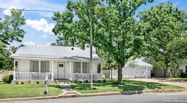 508 N Orange St Fredericksburg, TX 78624