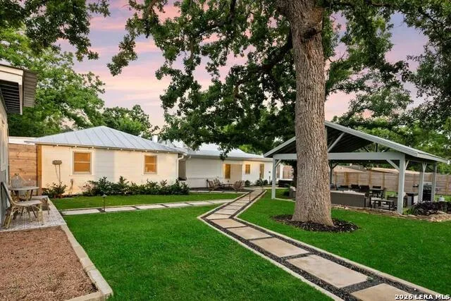 508 N Orange St Fredericksburg, TX 78624