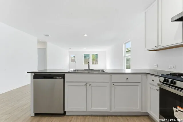 7638 Nessie Trails San Antonio, TX 78227