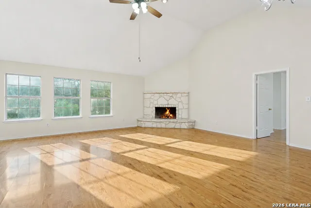 1129 Desert Gold Boerne, TX 78006