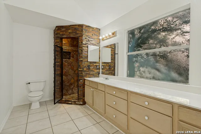 1129 Desert Gold Boerne, TX 78006