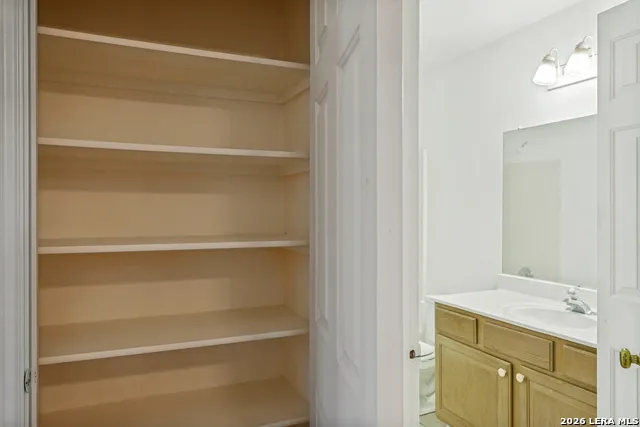 1129 Desert Gold Boerne, TX 78006