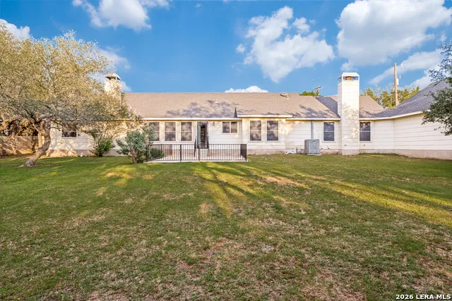 1129 Desert Gold Boerne, TX 78006