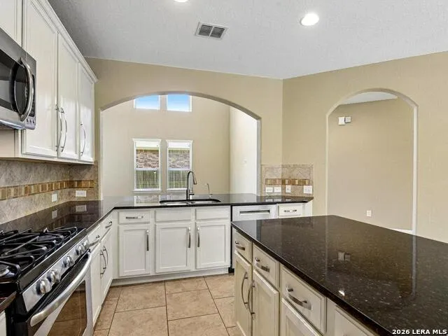 2949 Mistywood Ln Schertz, TX 78108