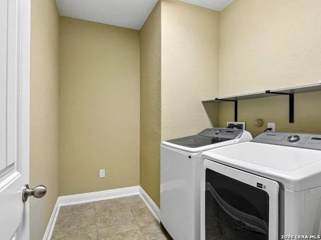 2949 Mistywood Ln Schertz, TX 78108