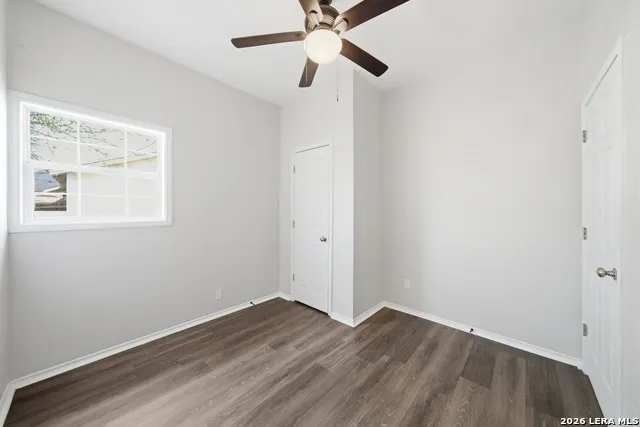 1325 W Mariposa San Antonio, TX 78201