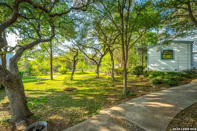 102 Adams Way Canyon Lake, TX 78133