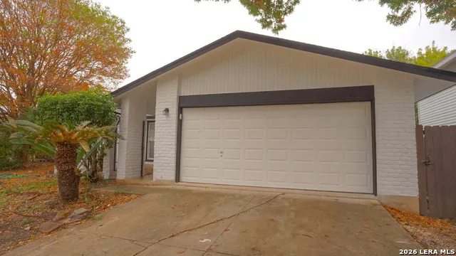 1306 S Ellison Dr San Antonio, TX 78245