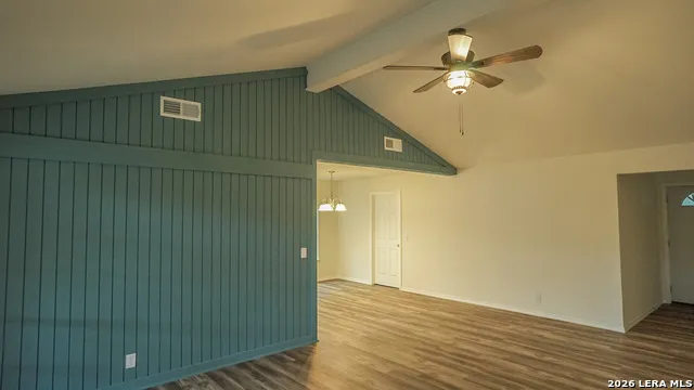 1306 S Ellison Dr San Antonio, TX 78245