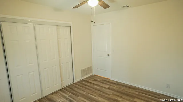 1306 S Ellison Dr San Antonio, TX 78245