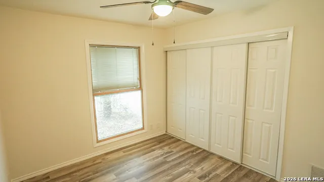 1306 S Ellison Dr San Antonio, TX 78245