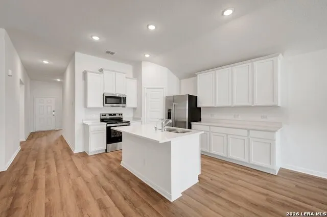 1036 Amber Lake Seguin, TX 78155